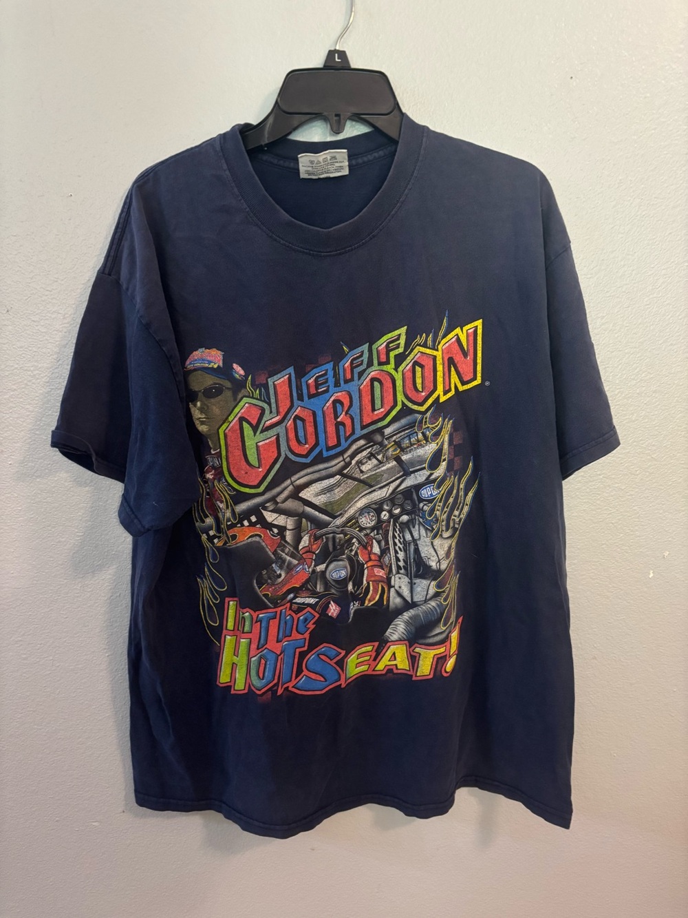 Vintage 2002 Men’s Nascar Jeff Gordon T-shirt “In The Hot Seat” Sz L Blue